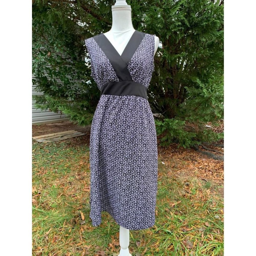 WD-NY Business Casual Dress Size 8 Women’s